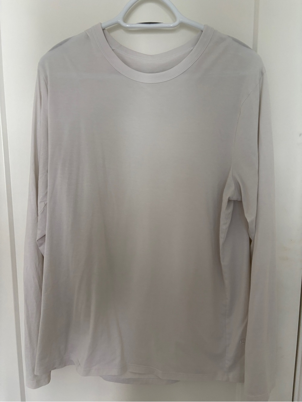 lululemon athletica Men's Long-Sleeve Crewneck — White